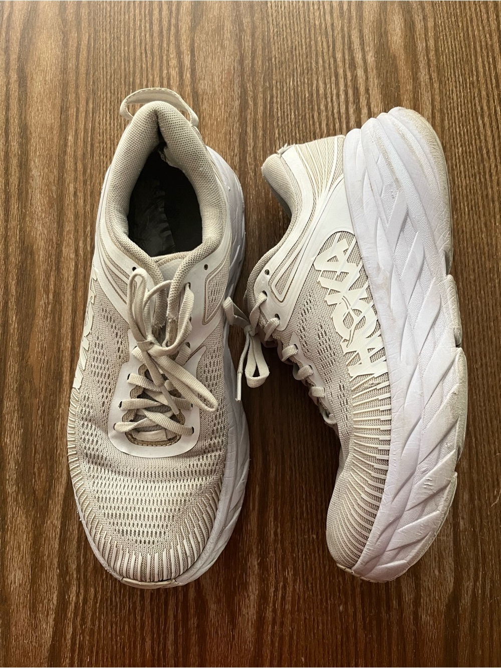 Hoka One One Bondi 7 Shoes Womens 10 White Running Sneakers 1110519 WWH Road